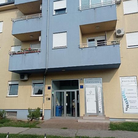 Donata Διαμέρισμα Όσιγιεκ Εξωτερικό φωτογραφία